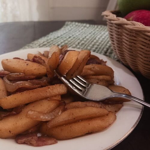 Fried Apples With Bacon and Onions